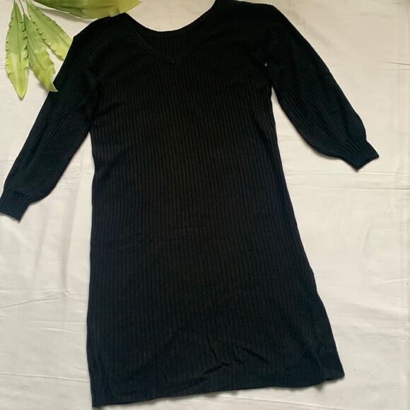 🌟RIBBED Knit Puff Long Sleeves Sweater Dress🌟 - Picture 1 of 12